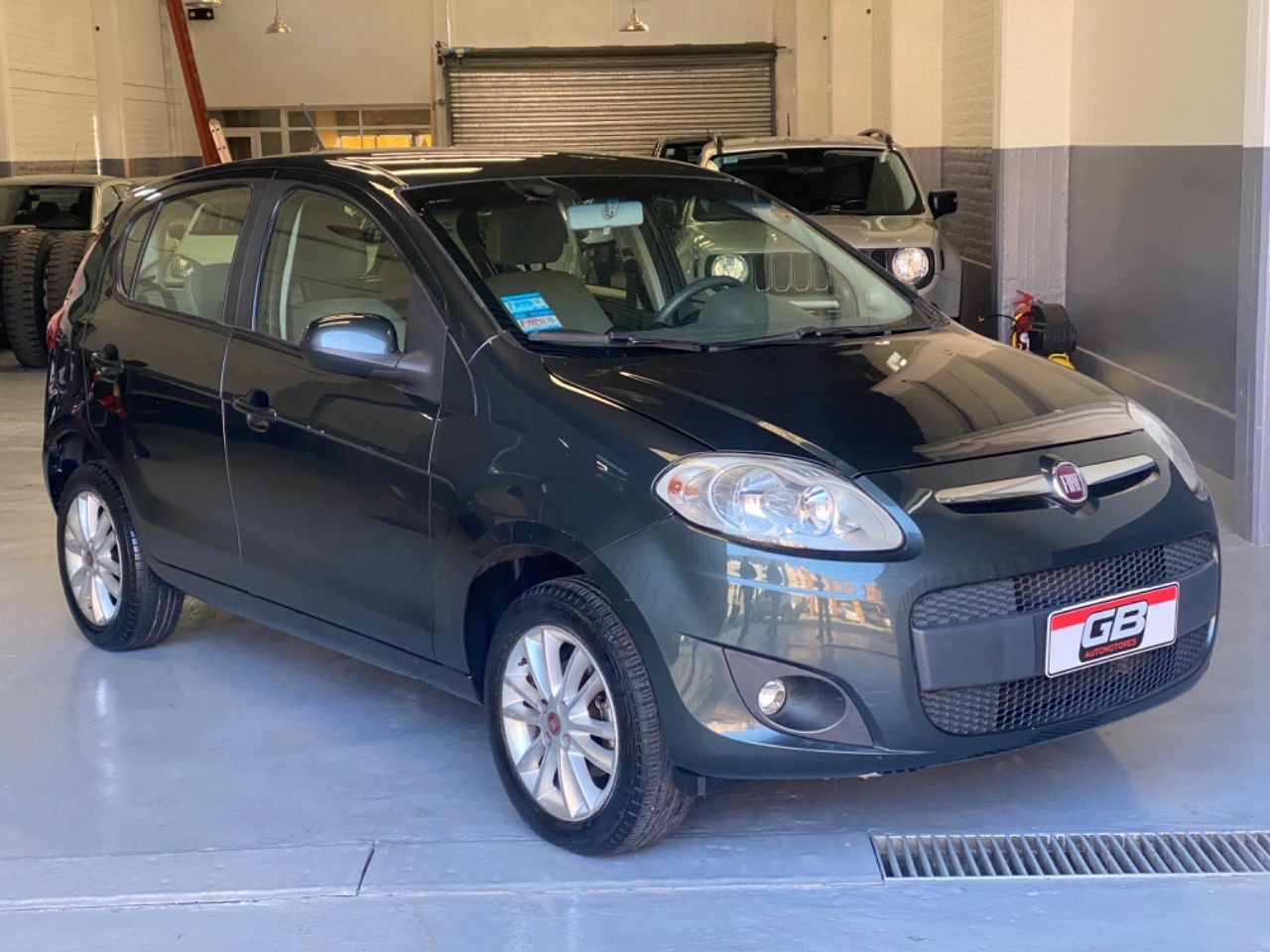 Fiat Nuevo Palio Usado Financiado en Mendoza, deRuedas