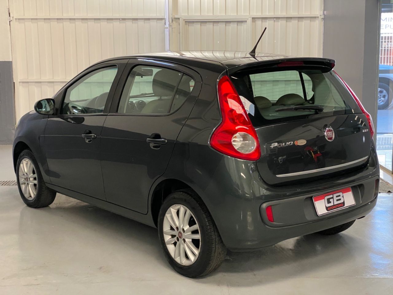Fiat Nuevo Palio Usado Financiado en Mendoza, deRuedas