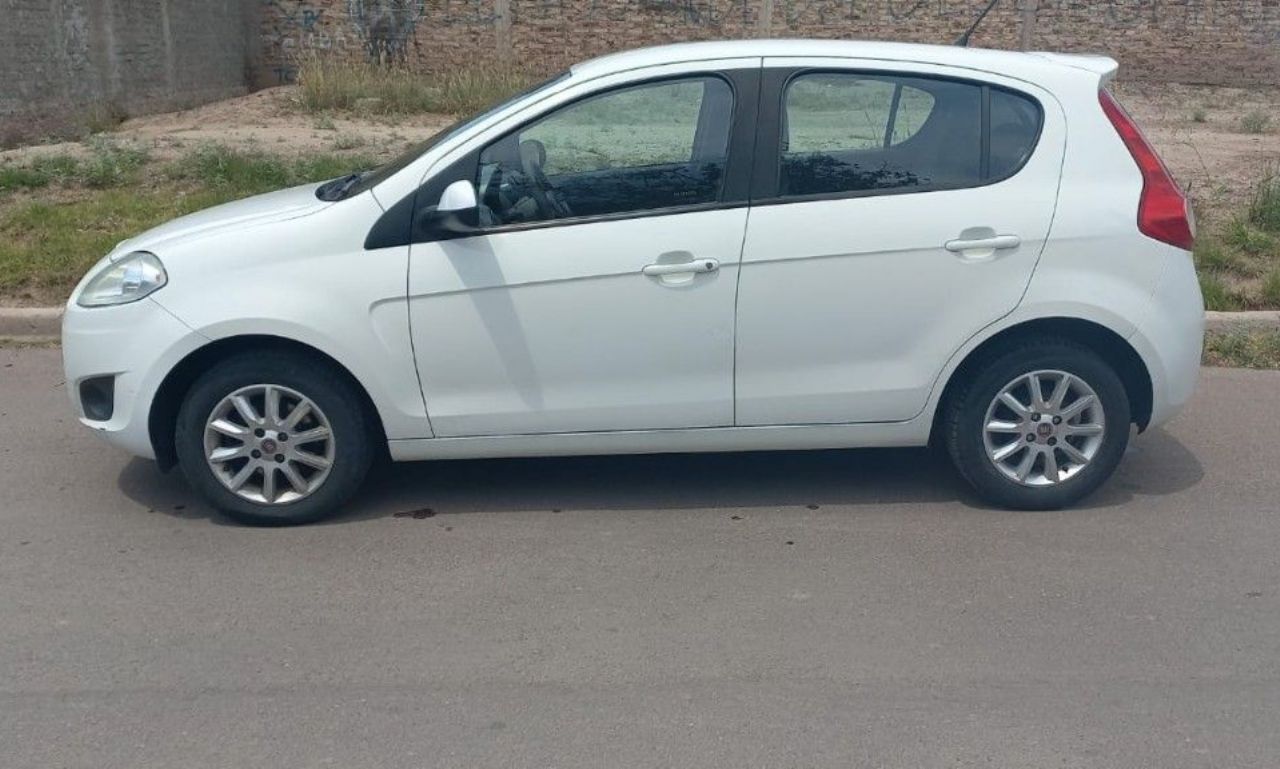 Fiat Nuevo Palio Usado en Mendoza, deRuedas
