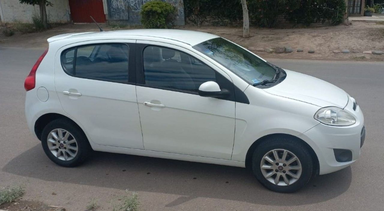 Fiat Nuevo Palio Usado en Mendoza, deRuedas