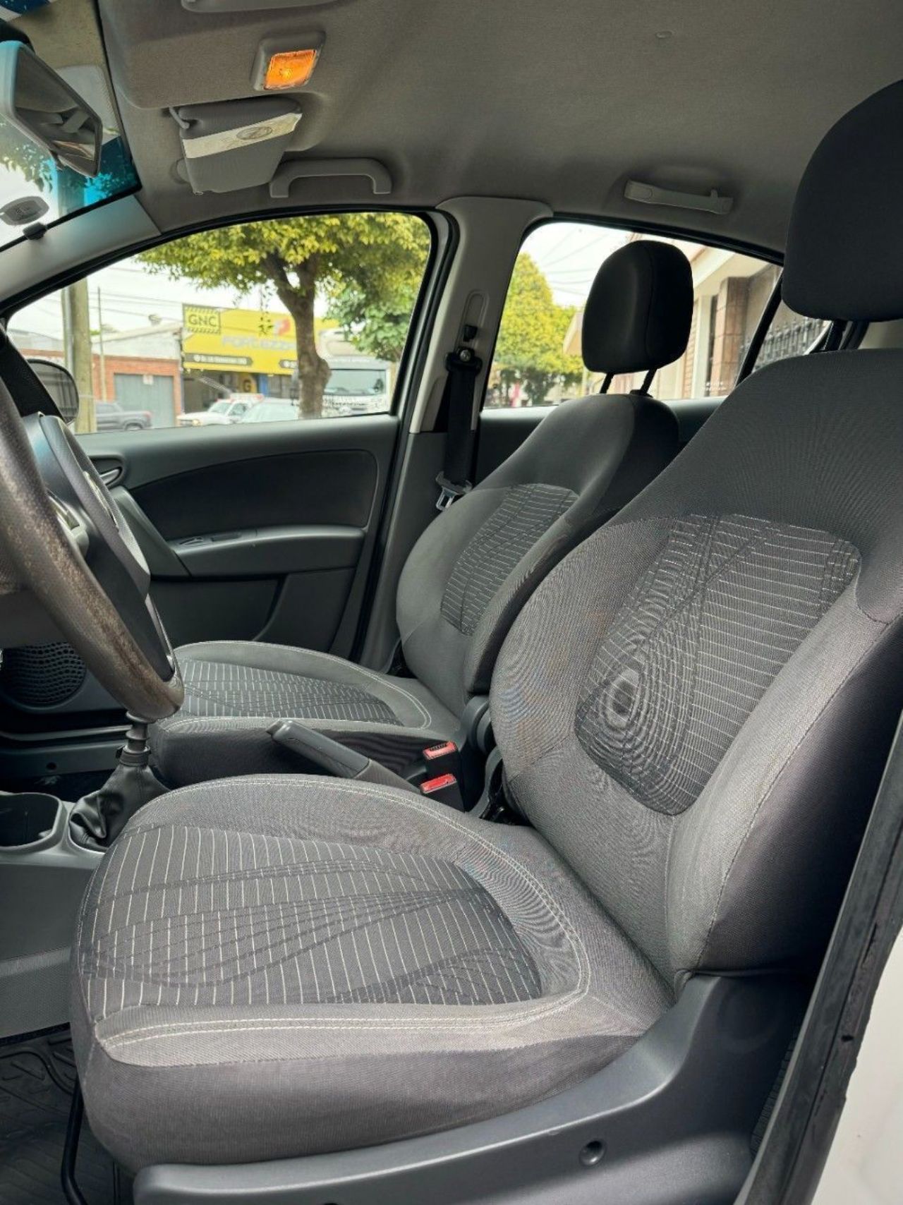 Fiat Nuevo Palio Usado en Córdoba, deRuedas