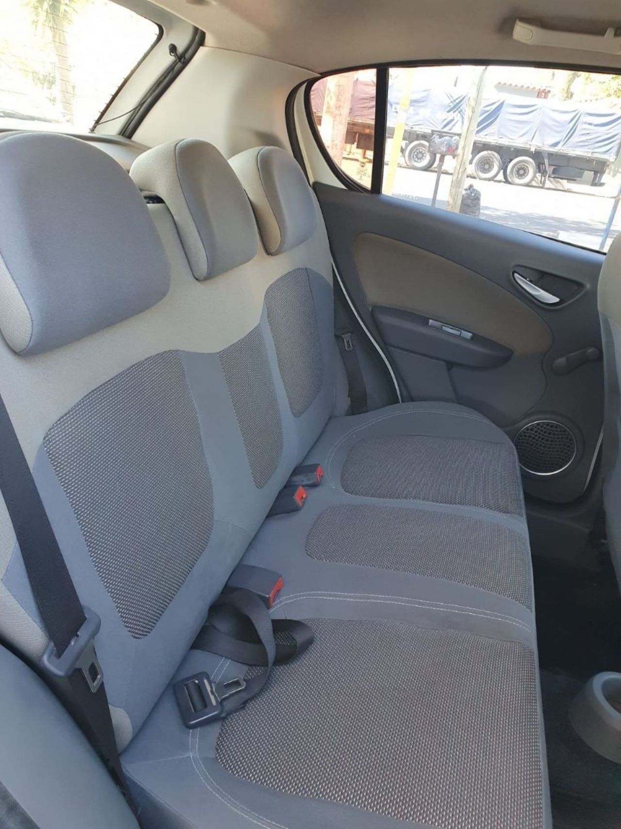 Fiat Nuevo Palio Usado en Mendoza, deRuedas