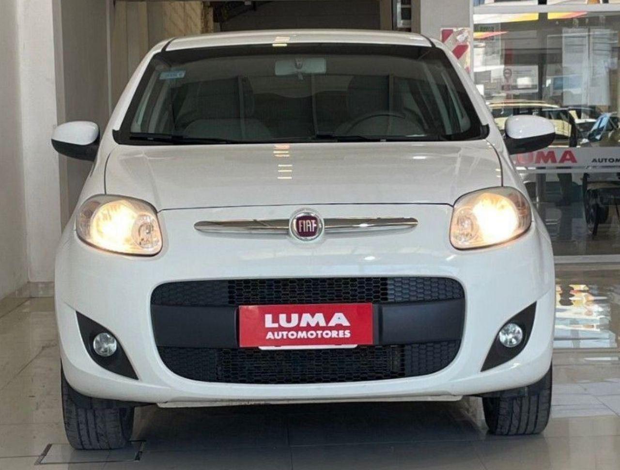 Fiat Nuevo Palio Usado Financiado en Mendoza, deRuedas