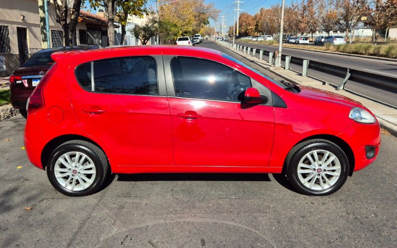 Fiat Nuevo Palio Usado Financiado en Mendoza, deRuedas