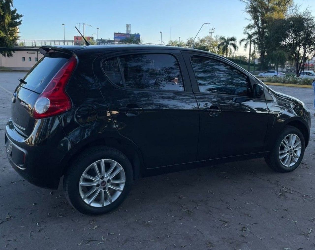 Fiat Nuevo Palio Usado Financiado en Córdoba, deRuedas
