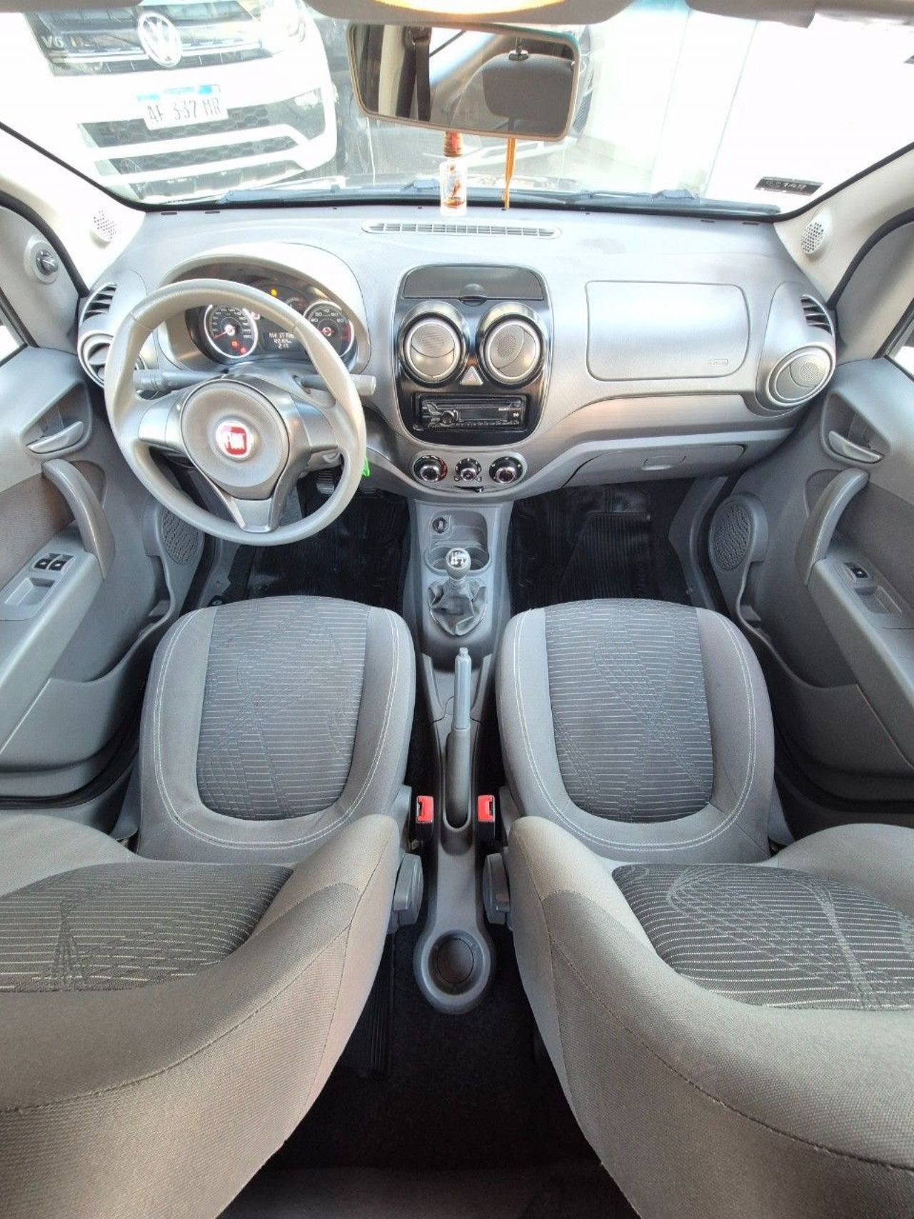 Fiat Nuevo Palio Usado Financiado en Mendoza, deRuedas