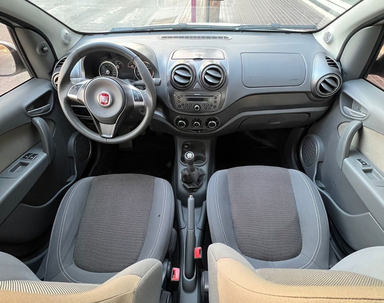 Fiat Nuevo Palio Usado Financiado en Mendoza, deRuedas