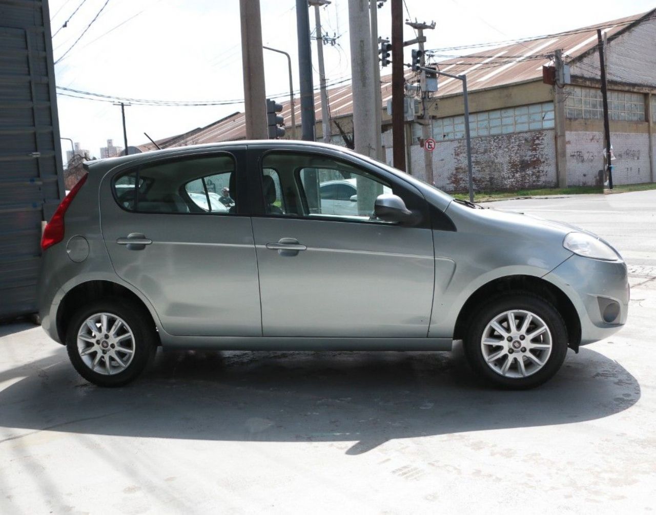 Fiat Nuevo Palio Usado Financiado en Córdoba, deRuedas