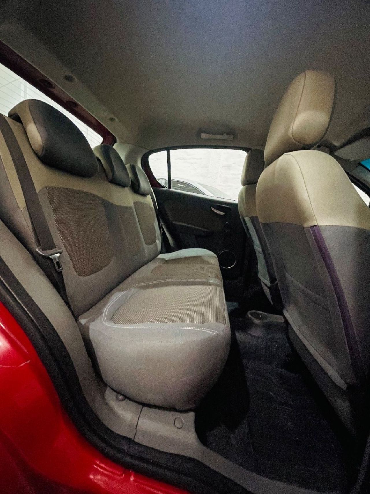 Fiat Nuevo Palio Usado Financiado en Mendoza, deRuedas