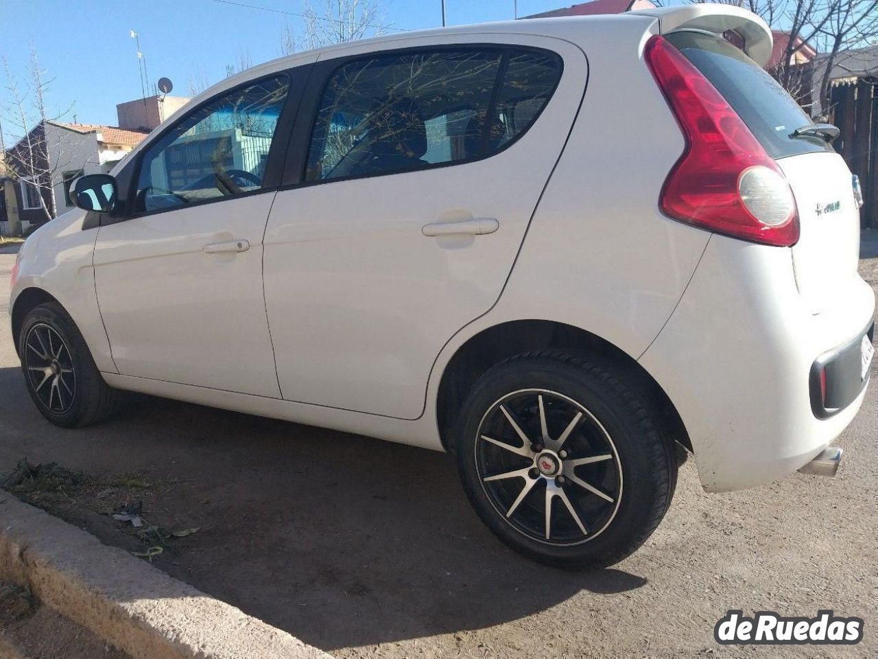 Fiat Nuevo Palio Usado en Mendoza, deRuedas