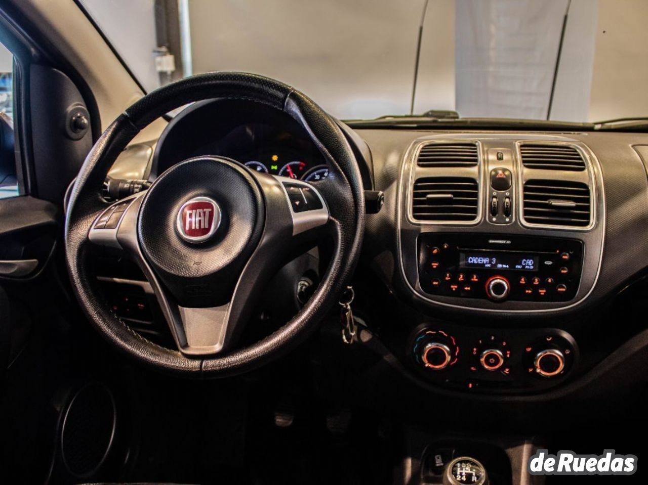 Fiat Nuevo Palio Usado en Córdoba, deRuedas