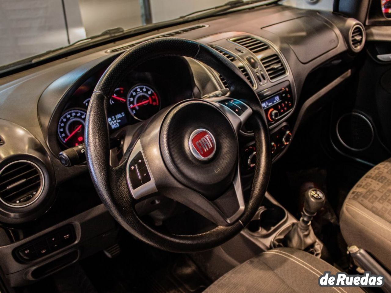 Fiat Nuevo Palio Usado en Córdoba, deRuedas