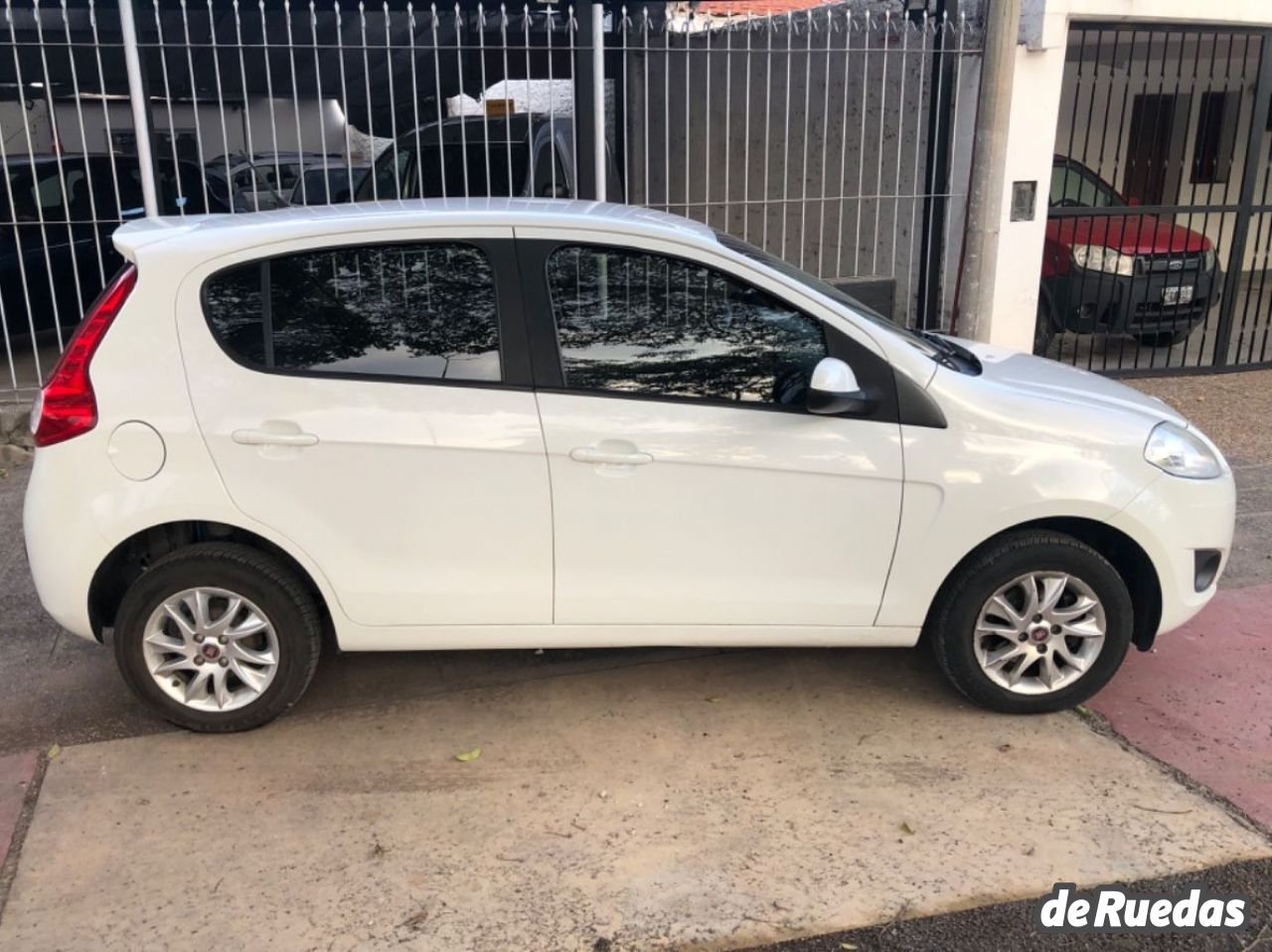 Fiat Nuevo Palio Usado en Salta, deRuedas