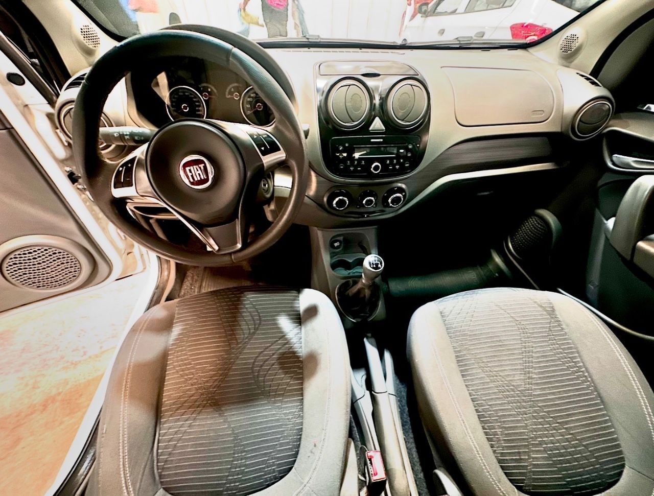 Fiat Nuevo Palio Usado Financiado en Mendoza, deRuedas