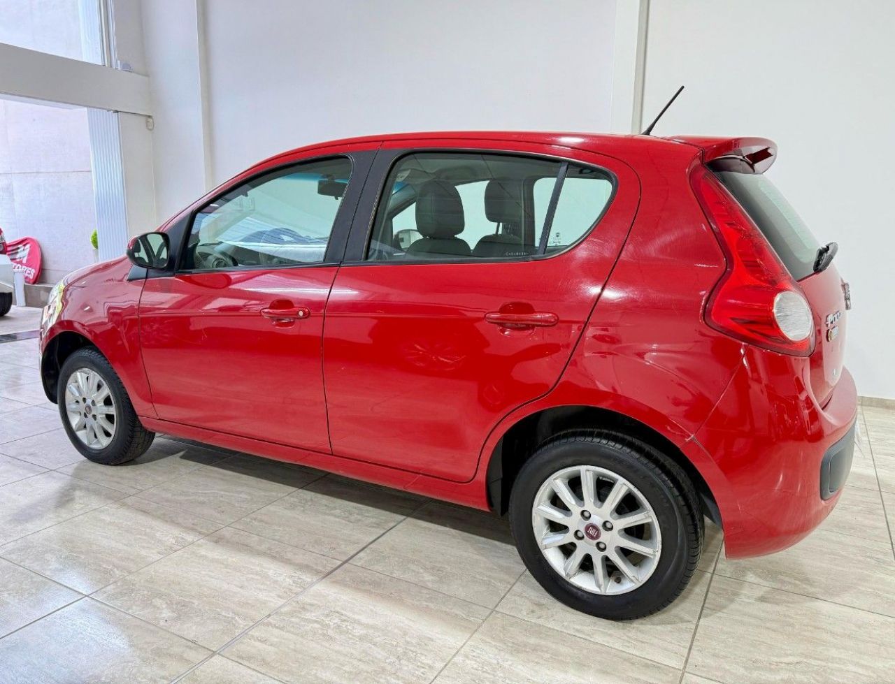 Fiat Nuevo Palio Usado Financiado en San Juan, deRuedas
