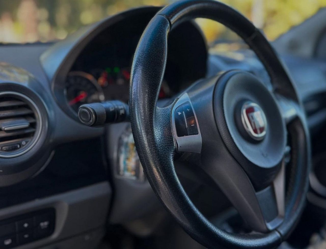 Fiat Nuevo Palio Usado Financiado en Mendoza, deRuedas