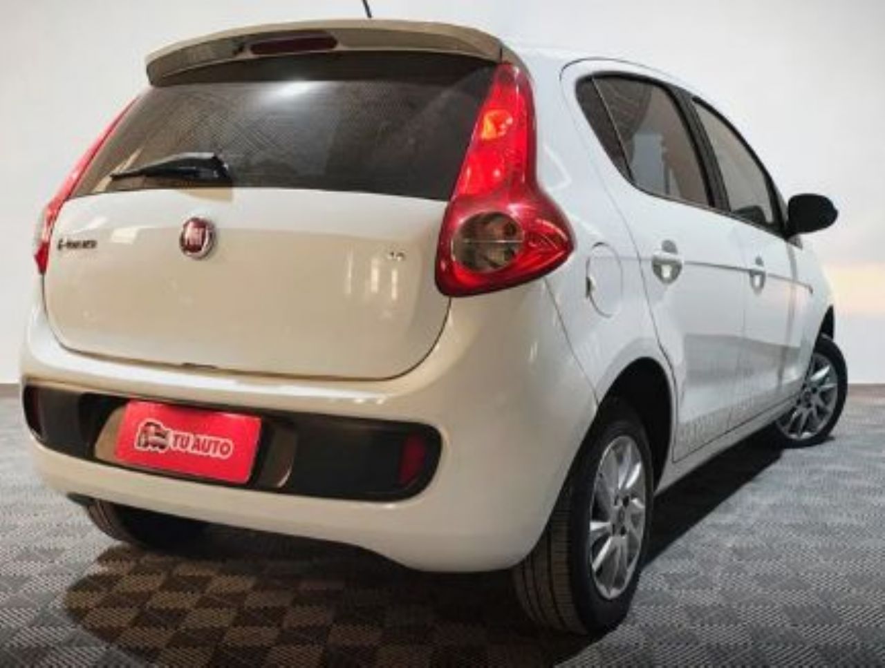 Fiat Nuevo Palio Usado en Córdoba, deRuedas