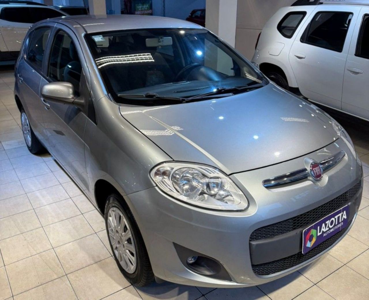 Fiat Nuevo Palio Usado Financiado en Córdoba, deRuedas