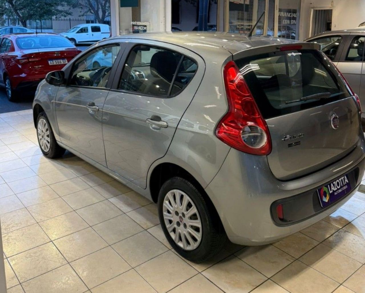 Fiat Nuevo Palio Usado Financiado en Córdoba, deRuedas