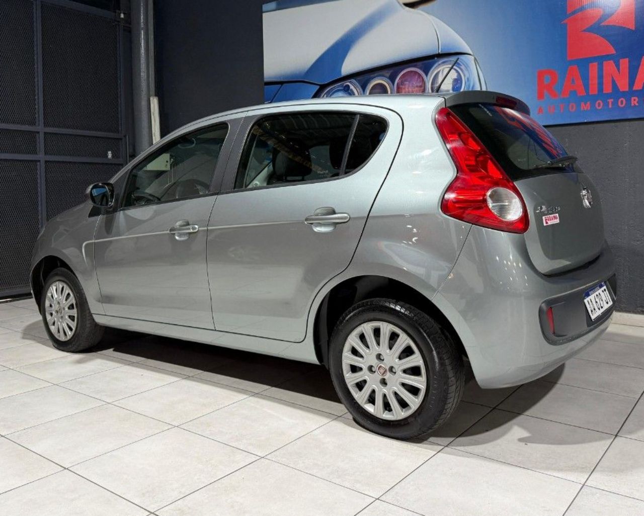 Fiat Nuevo Palio Usado Financiado en Mendoza, deRuedas