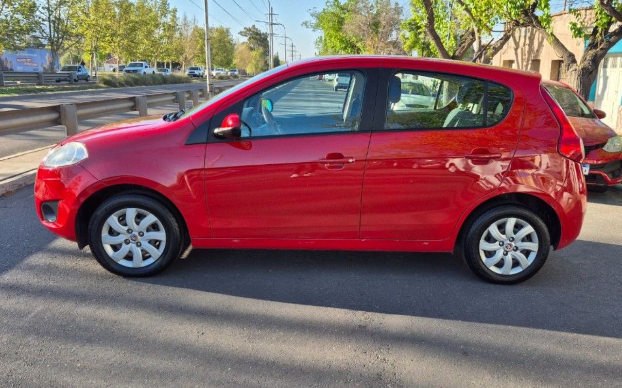 Fiat Nuevo Palio Usado Financiado en Mendoza, deRuedas