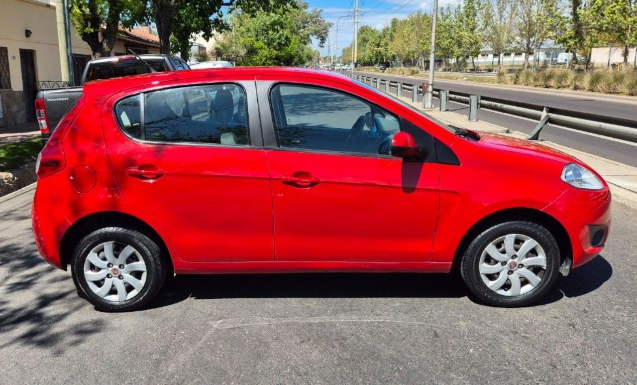 Fiat Nuevo Palio Usado Financiado en Mendoza, deRuedas