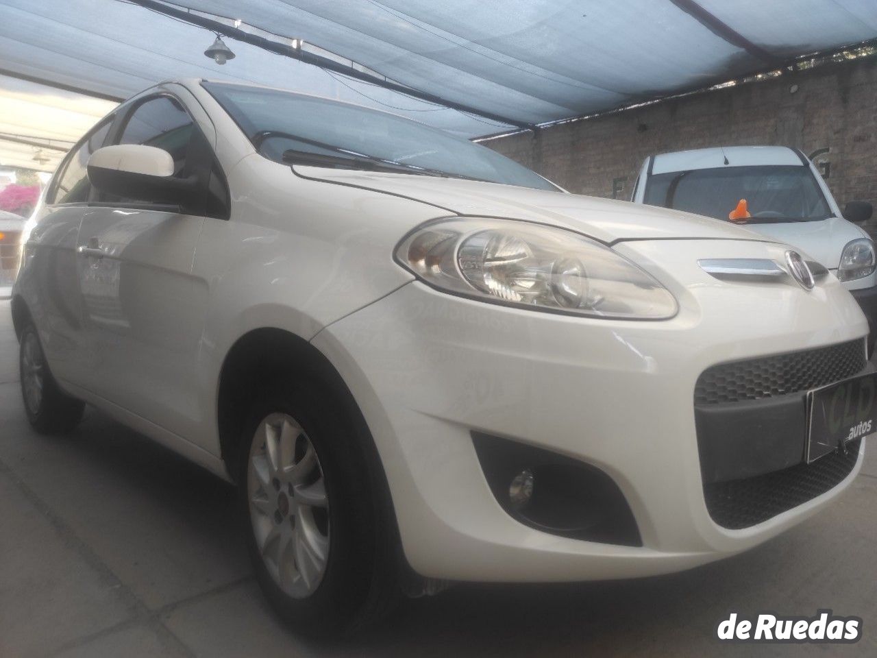 Fiat Nuevo Palio Usado en Mendoza, deRuedas