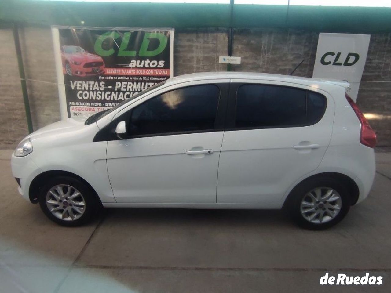 Fiat Nuevo Palio Usado en Mendoza, deRuedas