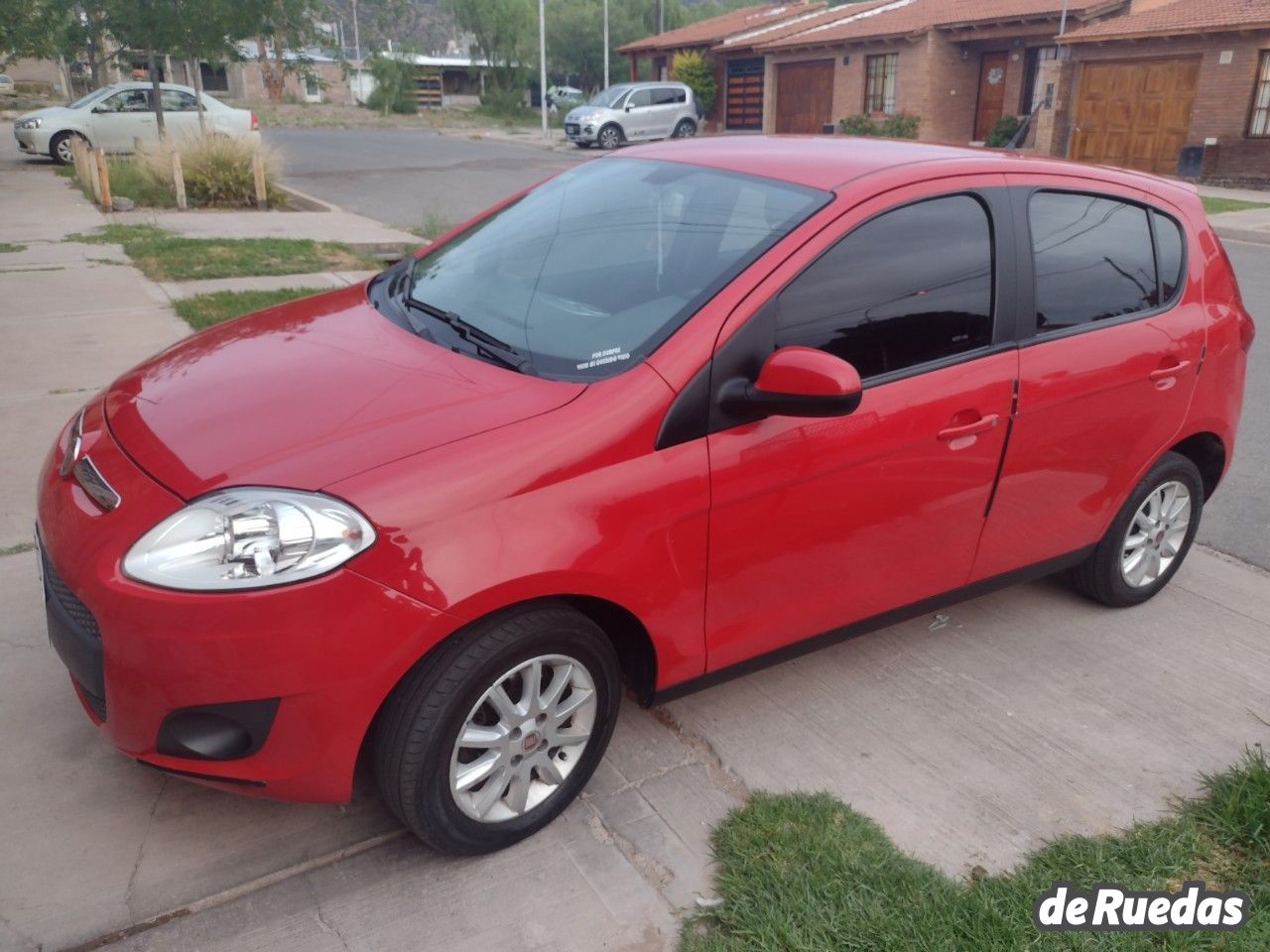 Fiat Nuevo Palio Usado en Mendoza, deRuedas