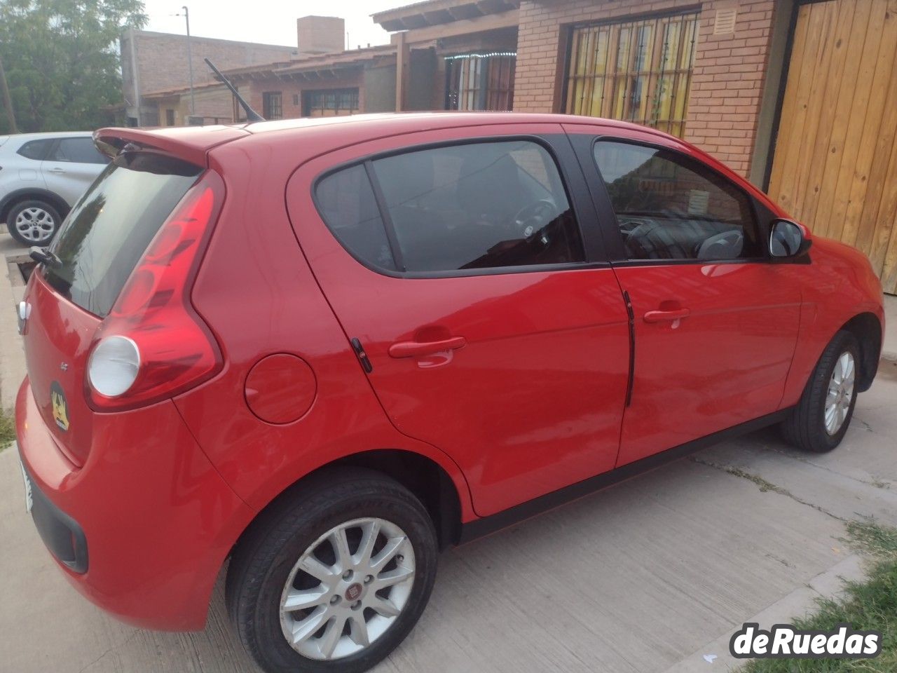 Fiat Nuevo Palio Usado en Mendoza, deRuedas