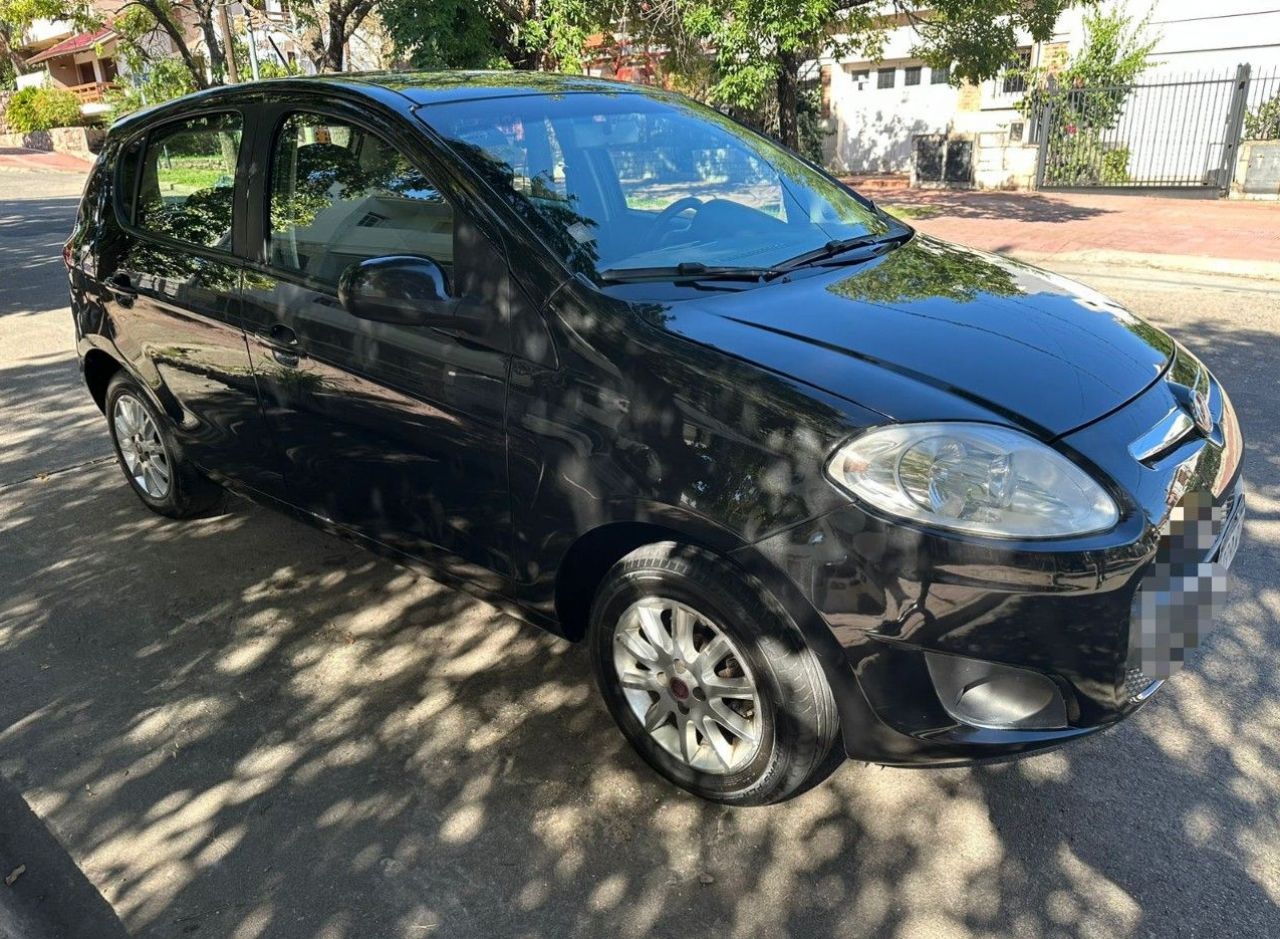Fiat Nuevo Palio Usado Financiado en Córdoba, deRuedas