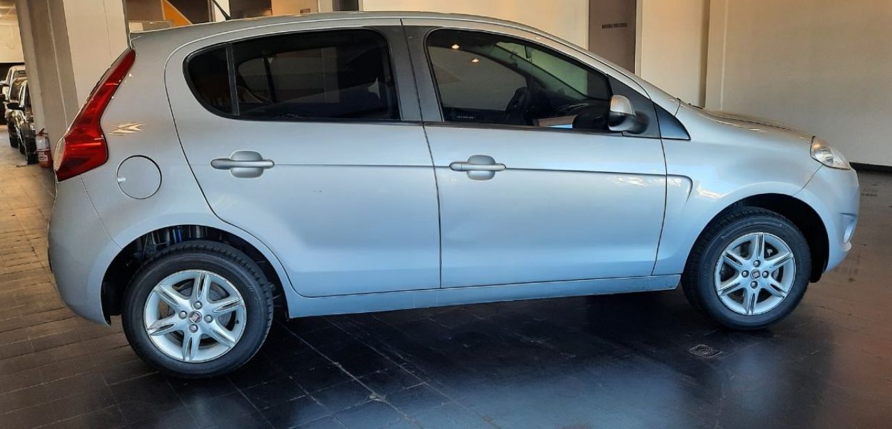 Fiat Nuevo Palio Usado Financiado en Córdoba, deRuedas