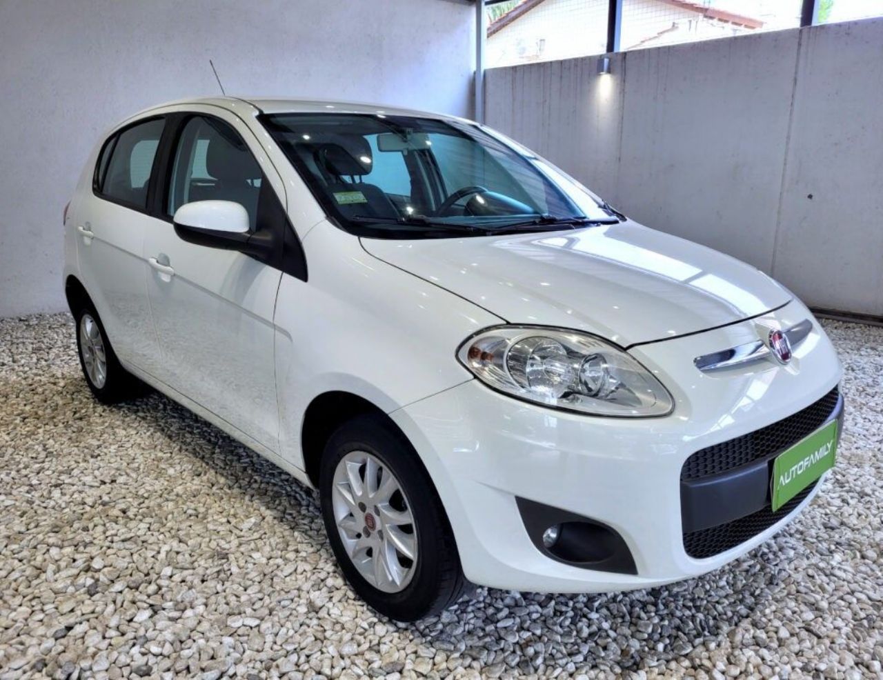 Fiat Nuevo Palio Usado Financiado en Córdoba, deRuedas