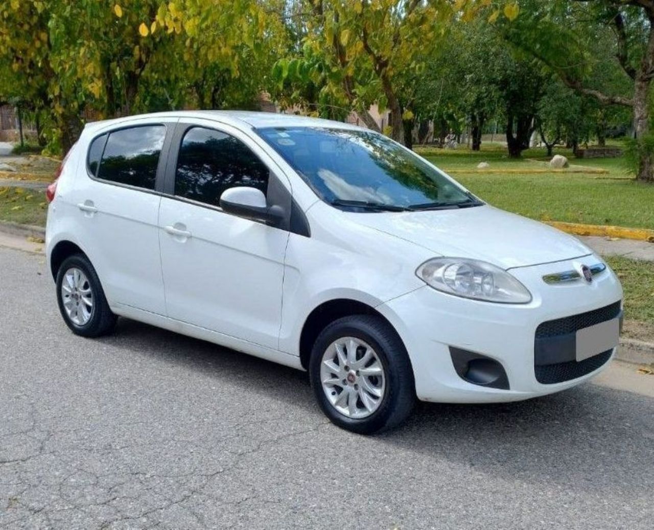 Fiat Nuevo Palio Usado Financiado en Córdoba, deRuedas