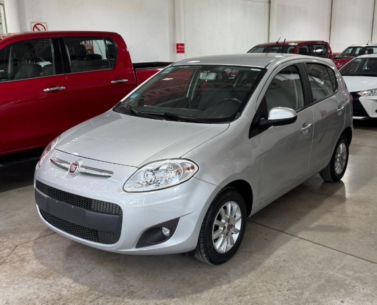 Fiat Nuevo Palio Usado Financiado en Mendoza, deRuedas