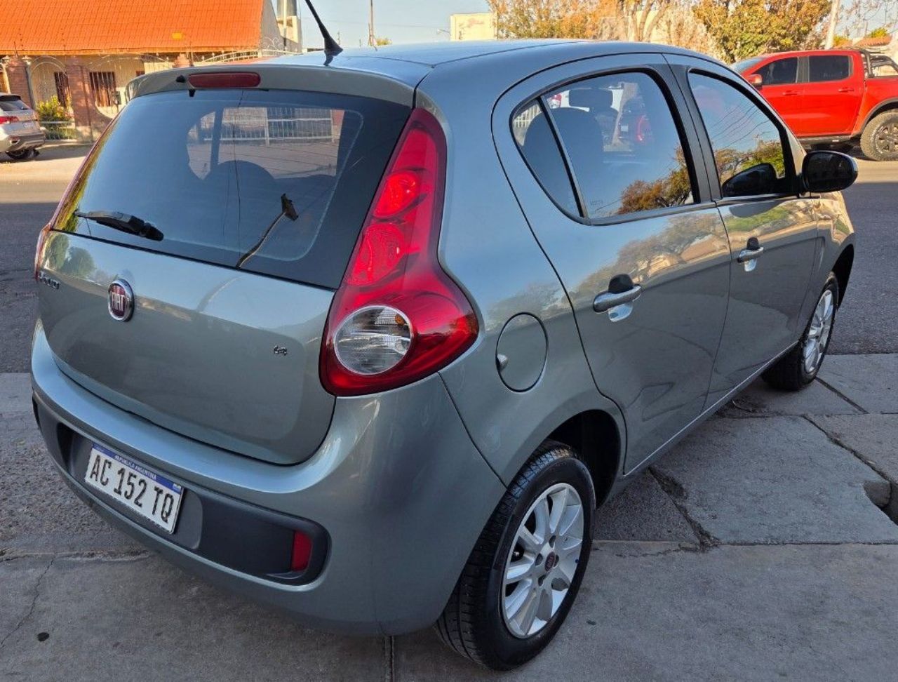 Fiat Nuevo Palio Usado Financiado en Mendoza, deRuedas