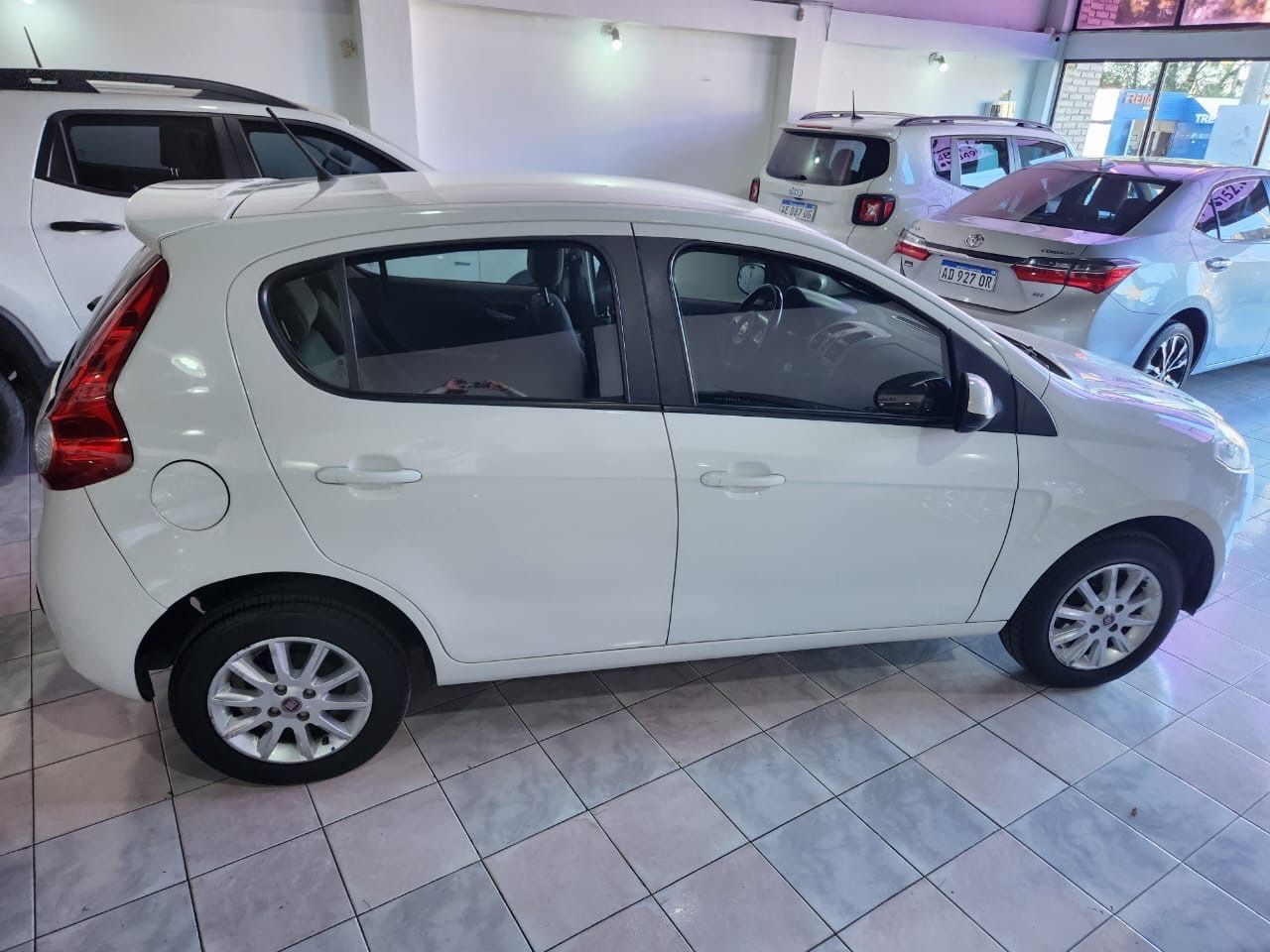 Fiat Nuevo Palio Usado Financiado en Córdoba, deRuedas
