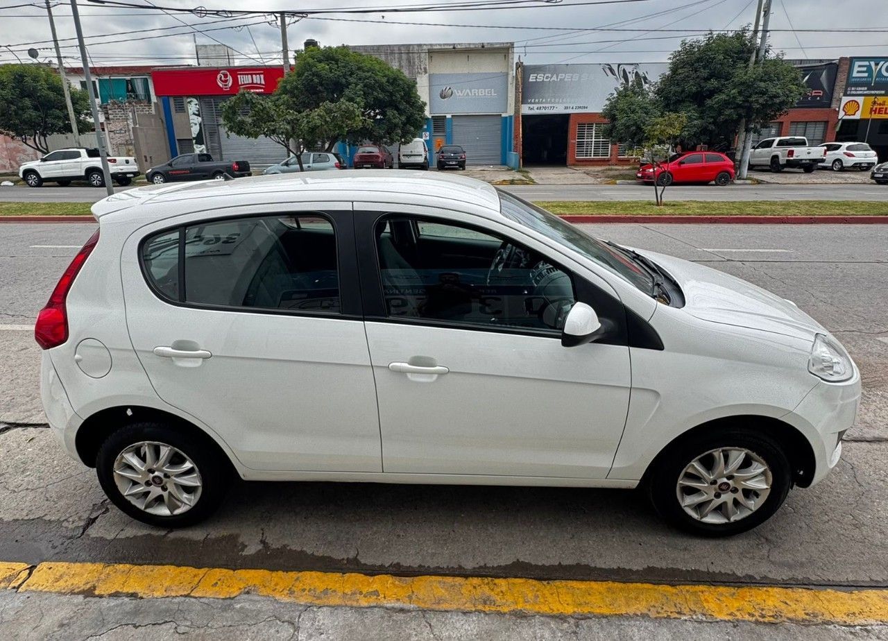 Fiat Nuevo Palio Usado en Córdoba, deRuedas