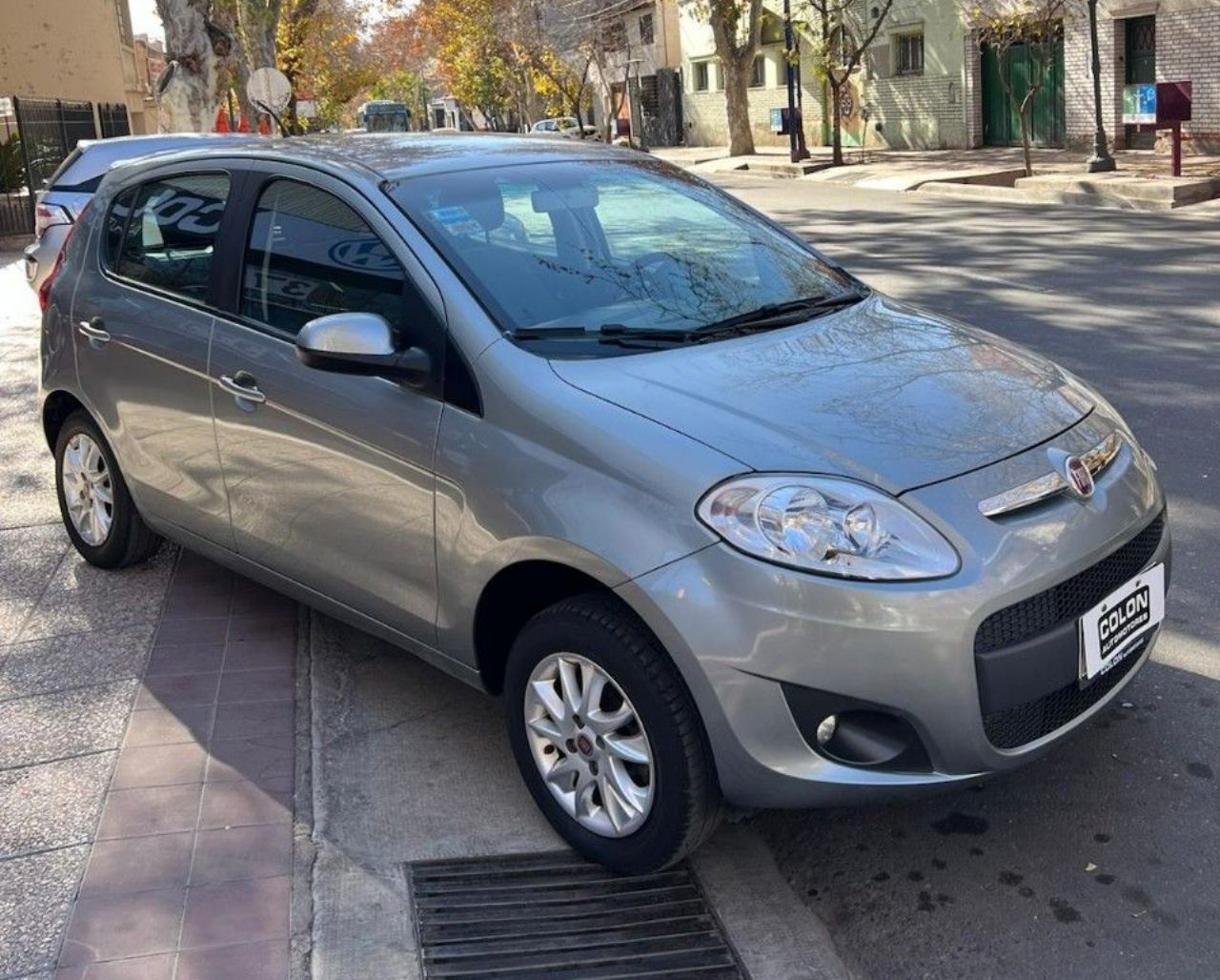 Fiat Nuevo Palio Usado Financiado en Mendoza, deRuedas