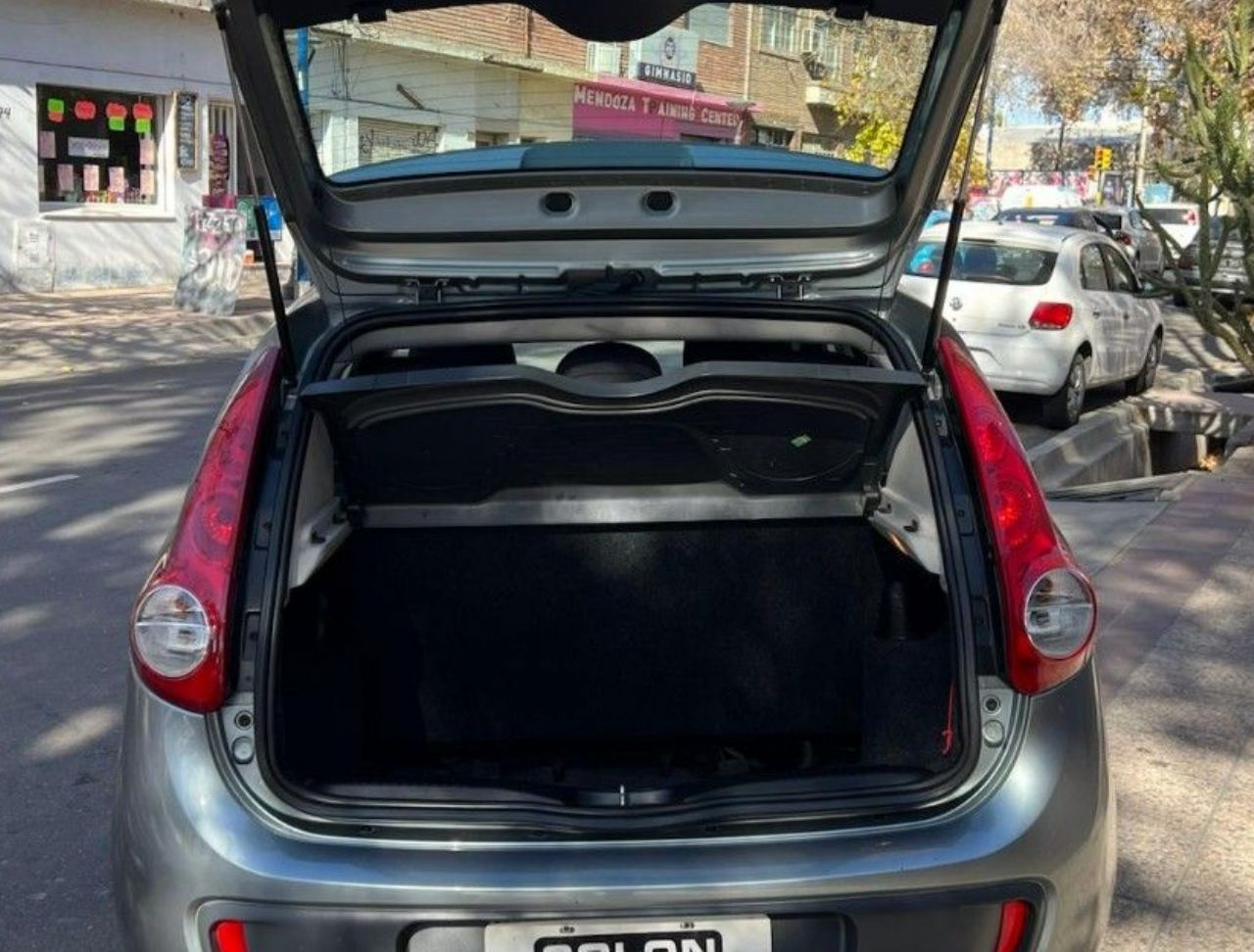 Fiat Nuevo Palio Usado Financiado en Mendoza, deRuedas