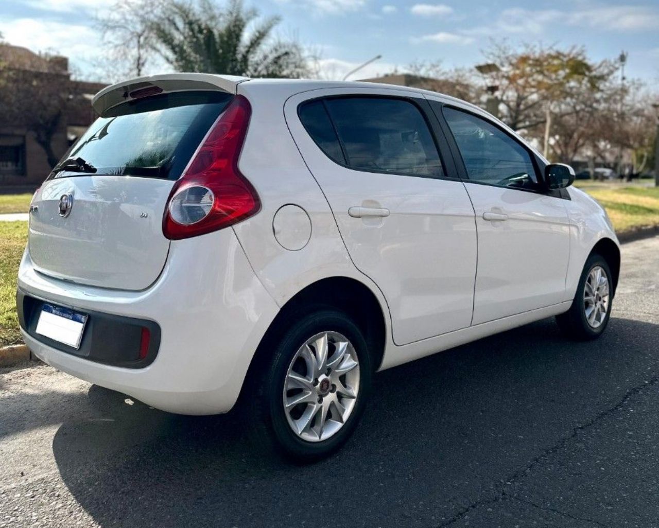 Fiat Nuevo Palio Usado en Mendoza, deRuedas