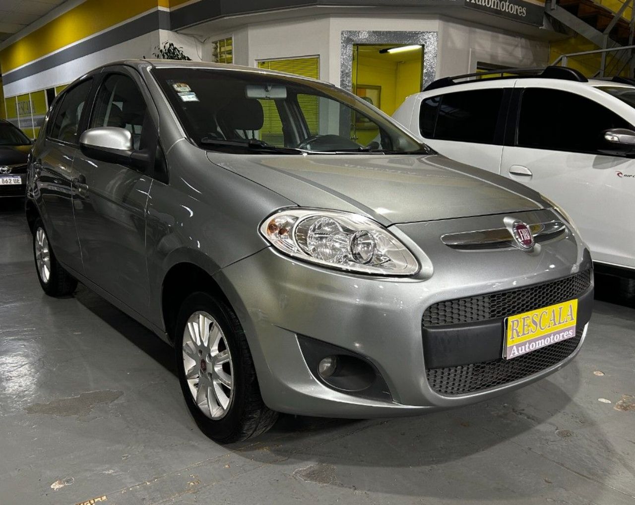 Fiat Nuevo Palio Usado Financiado en Córdoba, deRuedas