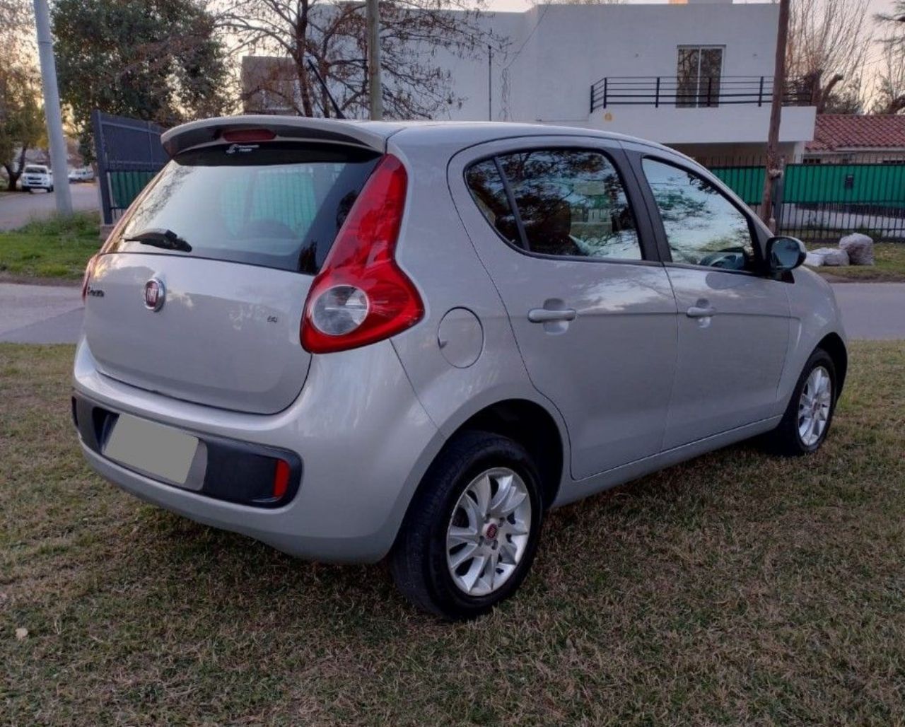 Fiat Nuevo Palio Usado Financiado en Córdoba, deRuedas