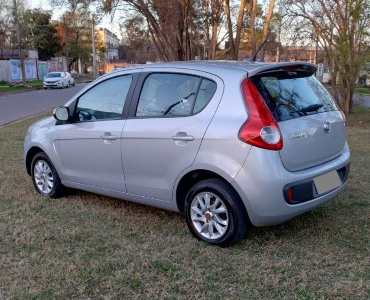 Fiat Nuevo Palio Usado Financiado en Córdoba, deRuedas