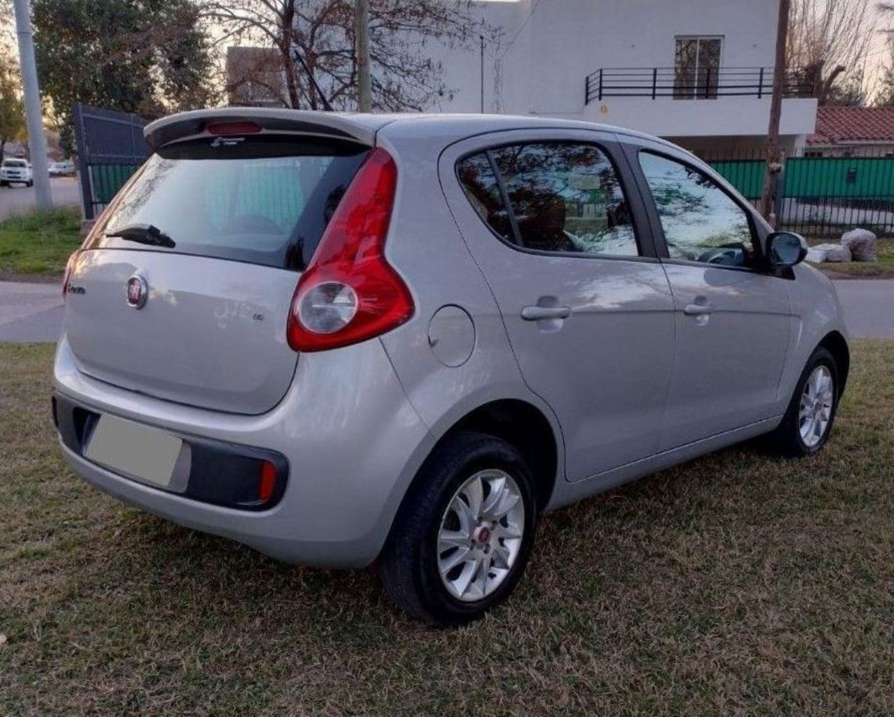 Fiat Nuevo Palio Usado Financiado en Córdoba, deRuedas