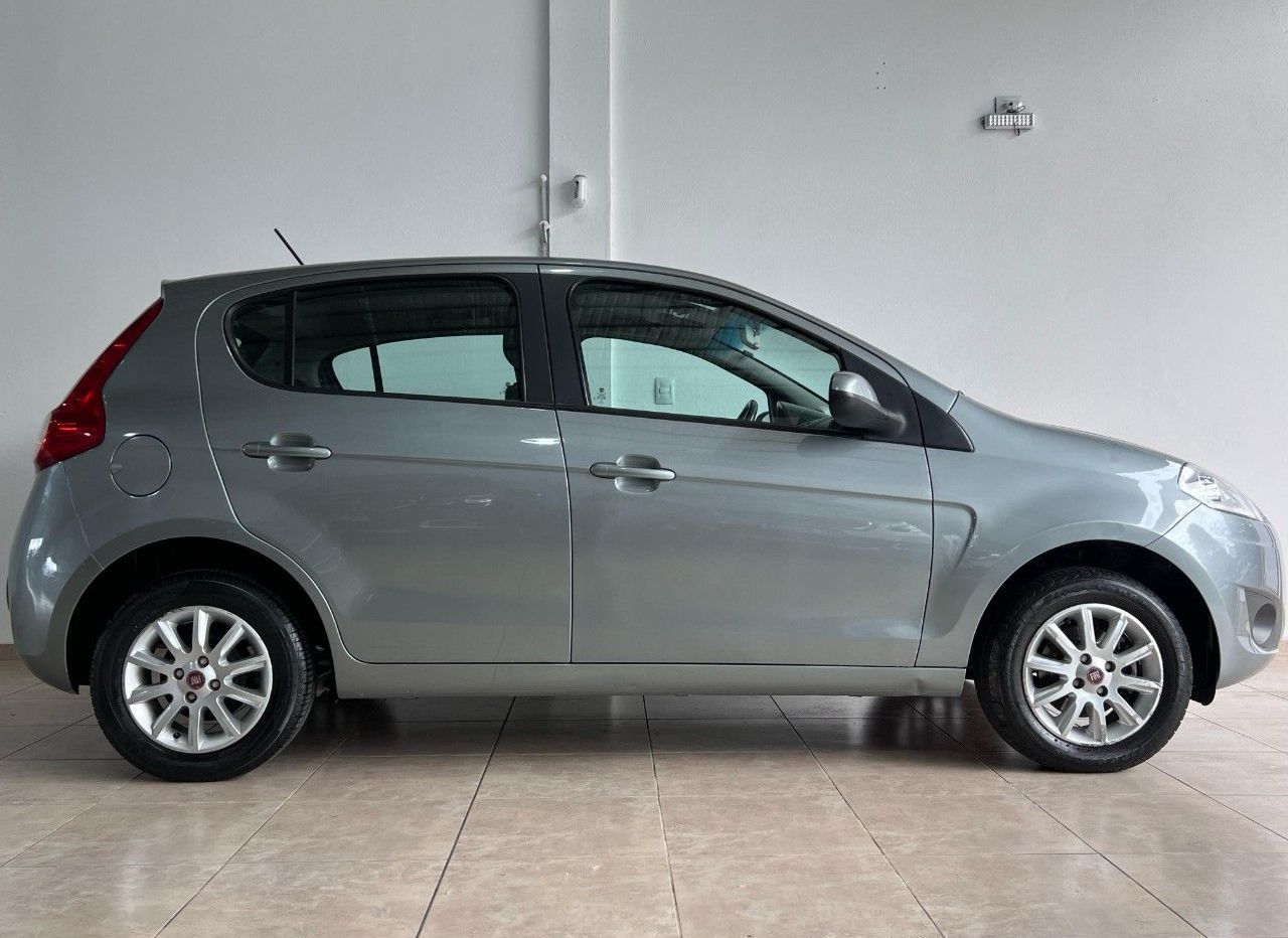 Fiat Nuevo Palio Usado Financiado en Córdoba, deRuedas