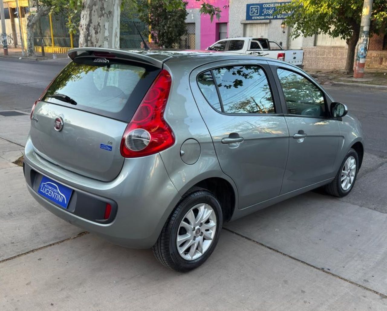 Fiat Nuevo Palio Usado Financiado en Mendoza, deRuedas