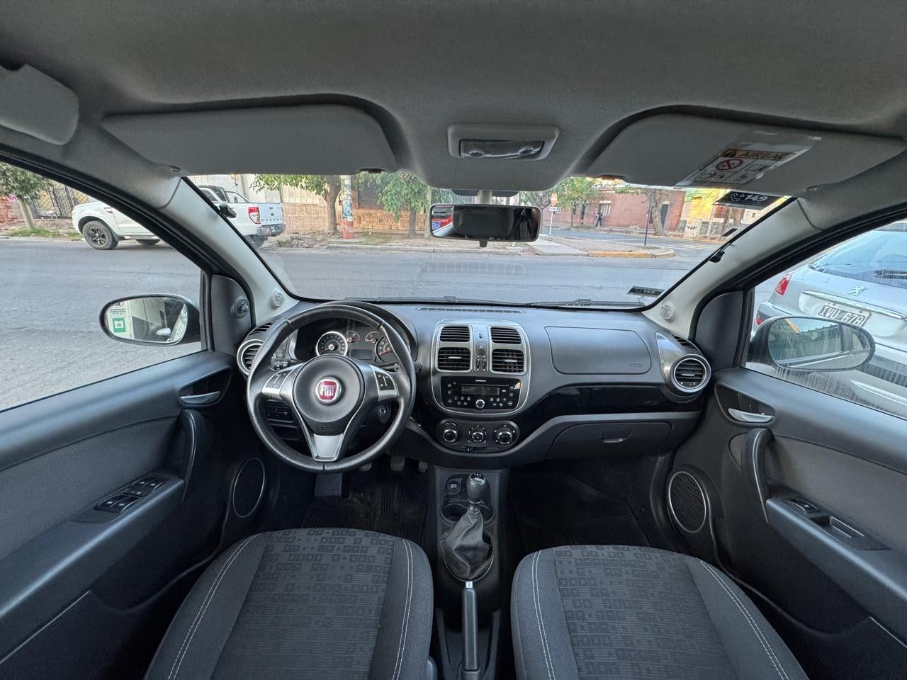 Fiat Nuevo Palio Usado Financiado en Mendoza, deRuedas