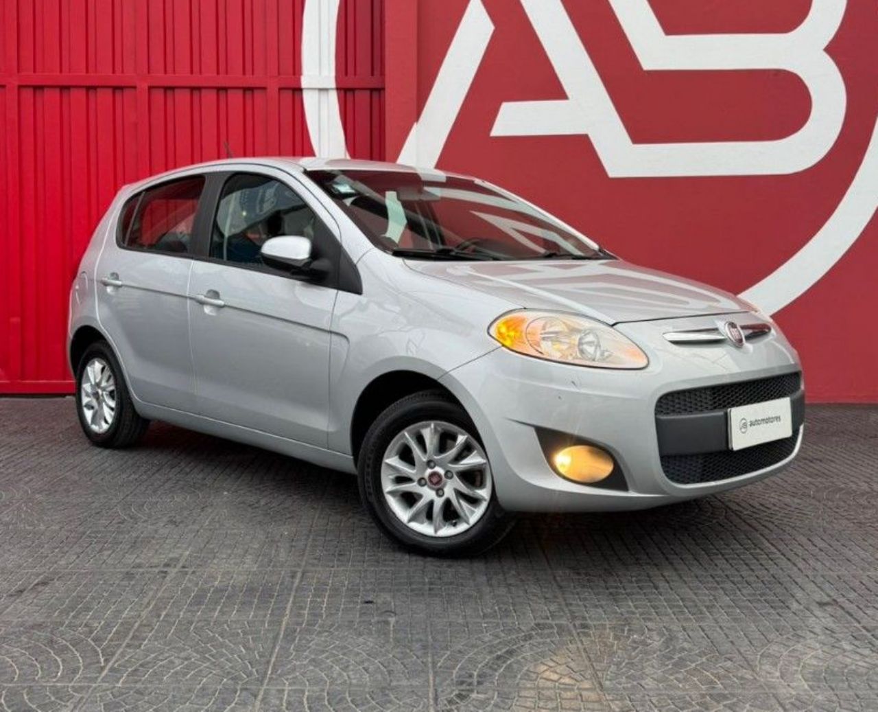 Fiat Nuevo Palio Usado Financiado en Córdoba, deRuedas