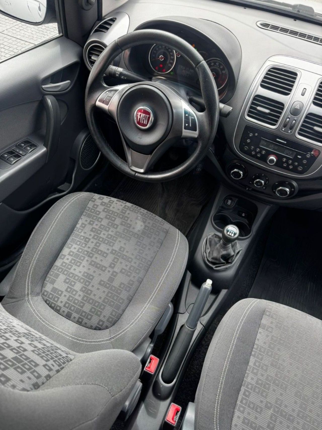 Fiat Nuevo Palio Usado Financiado en Córdoba, deRuedas